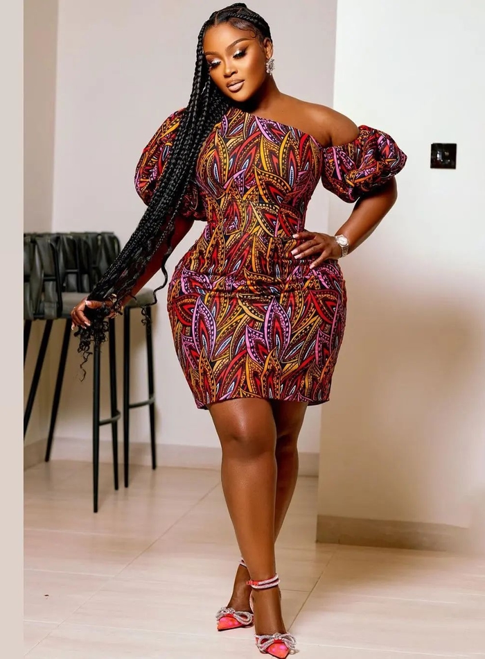 Chich Off Shoulder Fitted Dress