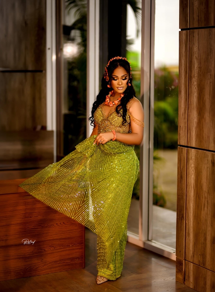 Custom Aso Ebi Dress / African Wedding / Nigerian women’s fashion ...